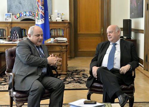 OAS Secretary General Meets with Deputy Minister of Foreign Affairs of Italy