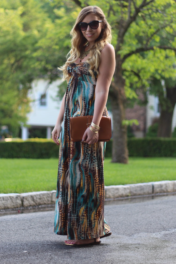 Living After Midnite: Jackie Giardina: Outdoor Party Style: Fashion: markgirl Exotic Maxi Dress