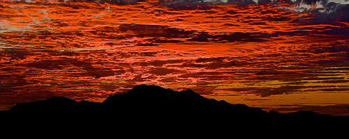 sunset redsky mountainranges redskyatnightphotographersdelight communityofvalencia holiday2013 callaso