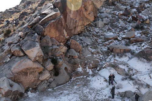 camera photographer nevada rockart petroglyphs spiritmountain grapevinecanyon lakemeadnra desertweirdness