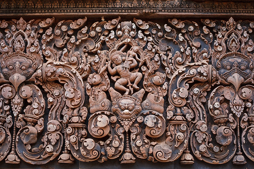 architecture sunrise temple cambodge cambodia frieze frise angkor basrelief leverdesoleil banteaysrei lowrelief {vision}:{text}=0531 {vision}:{outdoor}=0928