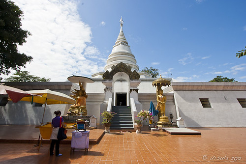 thailand temple buddhist buddhism wat chiangsaen chaingrai ประเทศไทย เชียงราย earthasia totallythailand เชียงแสน จังหวัดเชียงราย watphrathatphangao phrabharommathatbuddhanamitchedi