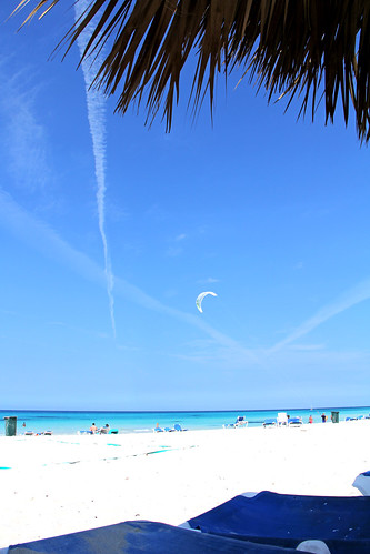 ocean vacation sky sun color colour beach water clouds plane relax photography hotel photo sand colorful paradise day sandy cuba carribean sunny resort clear tropical daytime caribbean colourful varadero