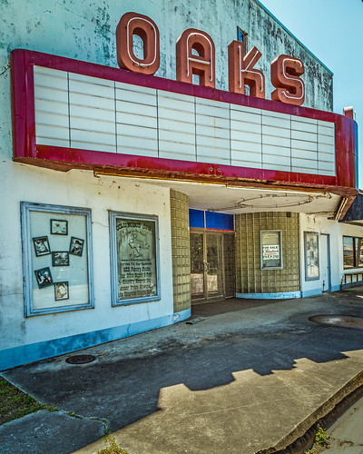old columbus building abandoned movie marquee us theater texas unitedstates headshots oaks
