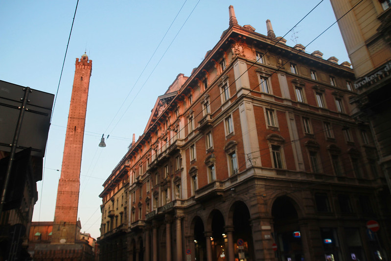 bologna tower