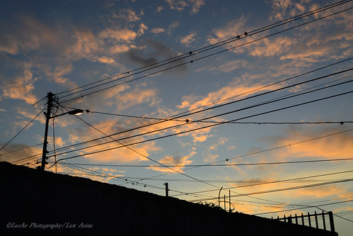 sunset sky sunlight lines clouds atardecer lights luces nikon artistic venezuela fineart cielo barquisimeto lineas 2016 luzsolar nikond3100 leoarphotography lexarias iglexariasphotos