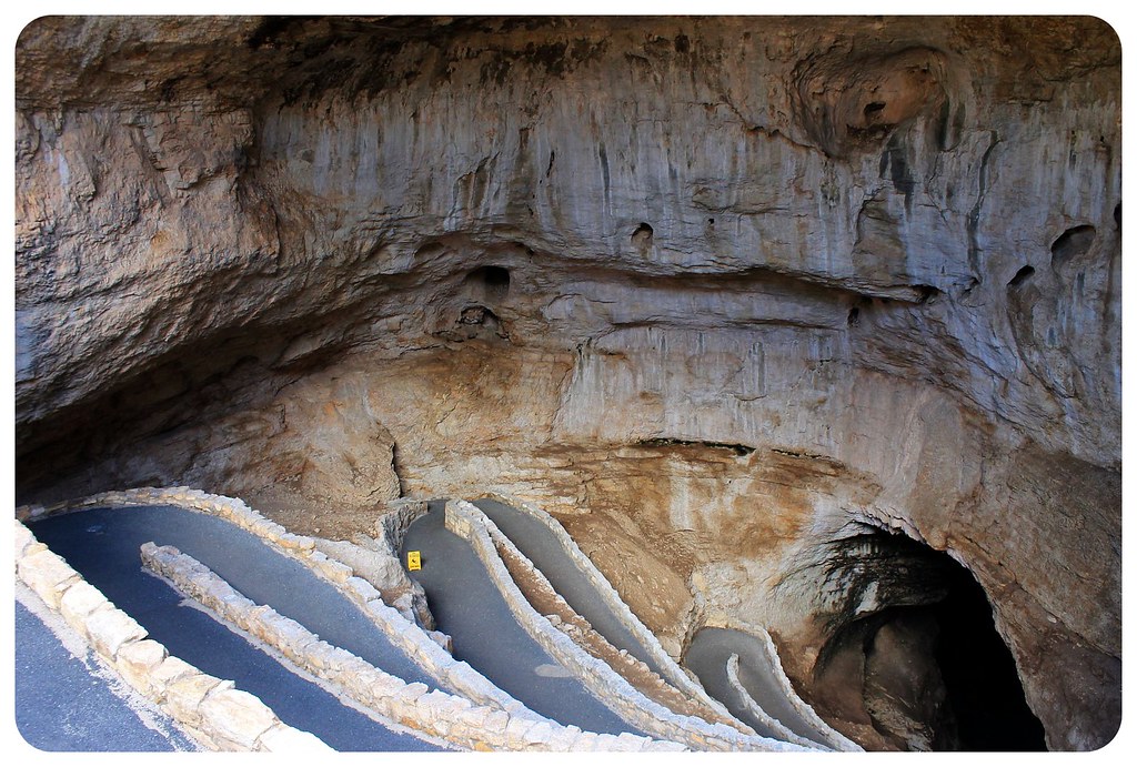 carlsbad caverns natural entrance new mexico