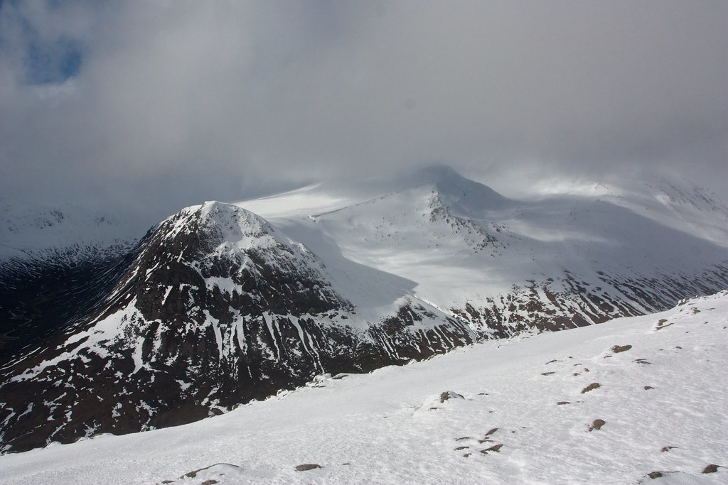 Cloud over the Cairn Toul massif