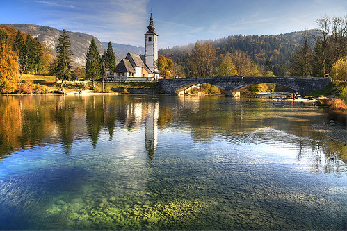 morning bridge autumn lake church slovenia slovenija bohinj slovenie