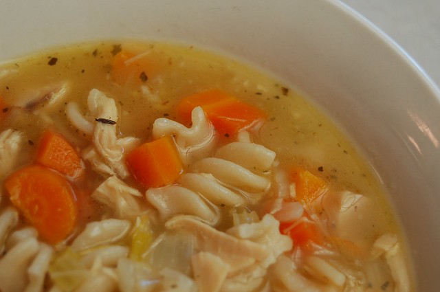 a simple real food recipe :: chicken noodle soup :: gluten free