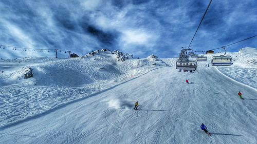 cameraphone winter snow ski geotagged skiing montafon cellphone wonderland slope vorarlberg silvrettaalps geo:lat=4698071669 geo:lon=997135733