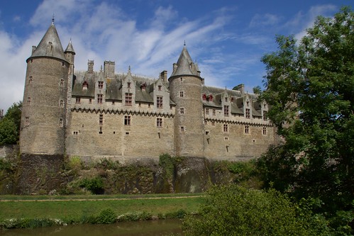 castle river chateau aroomwithaview 76 josselin hotelduchateau chateaudejosselin 116picturein2016 76of116