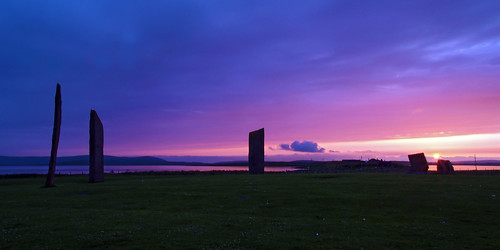 sunset scotland standingstones stones megaliths lochs stonecircle orkneyislands lochofharray westmainland ishkolorkraft stevenwatson watscapephoto lochofstennes