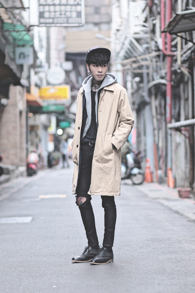 IVAN Chang - Tastemaker 達新美 Trench Coat, Vintage Black Jacket, Asos Top ...