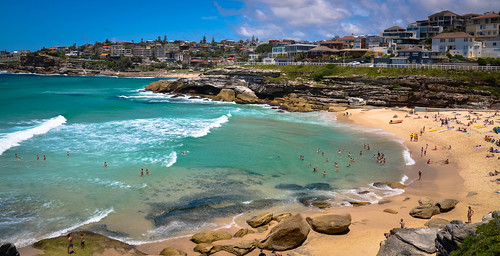 summer seascape landscape coast surf newsouthwales swimmers tasmansea downunder aussies sydneyaustralia glamourama southpacificocean tamaramabeach glamarama nikond5100 lightroom5 tamron182703563diiivcpzd