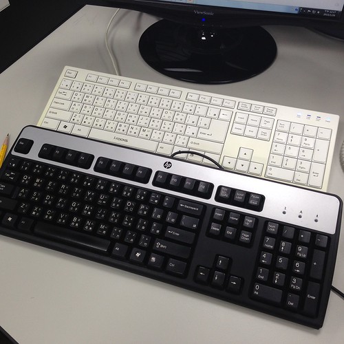 新舊鍵盤比一比 @i-Rocks KR-6431 全尺寸懸浮式巧克力鍵盤