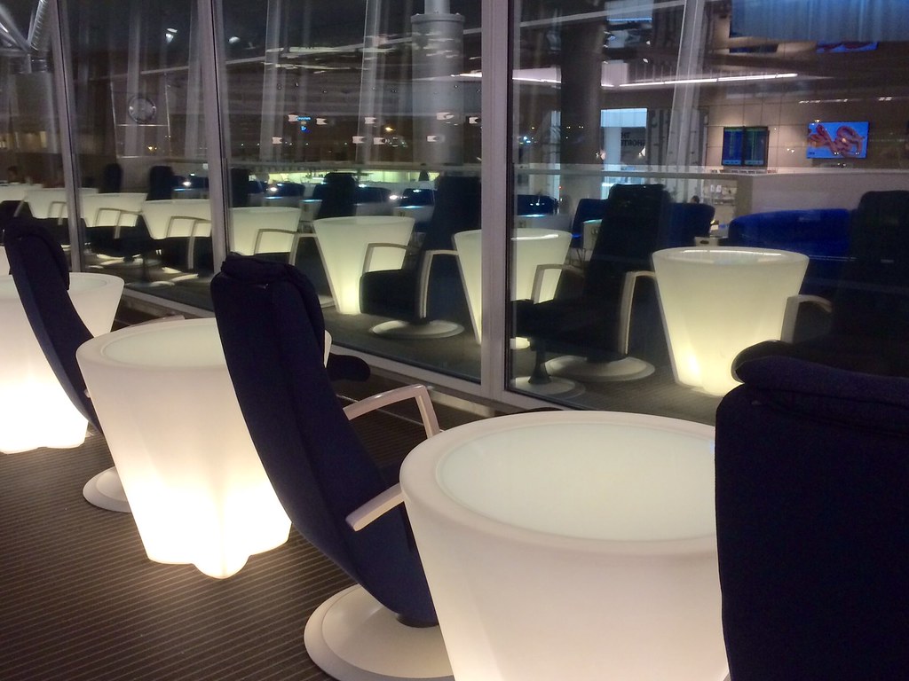  Finnair lounge