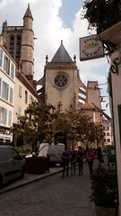 Arbres en bacs, rue du Mirroir, Melun - Photo of Melun
