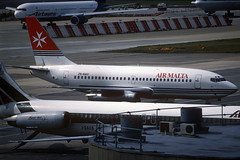 Air Malta B737-2Y5 ZK-NAH LGW 12/08/1996