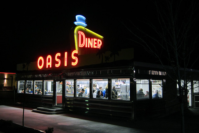 Oasis Diner - 405 West Main Street, Plainfield, Indiana U.S.A. - December 6, 2014