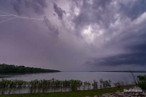 trees sky lake storm water weather electric night clouds evening illinois spring flash may stormy thunderstorm lightning nationalwildliferefuge chautauqua chautauquanationalwildliferefuge tokina1628mmf28 nikond750