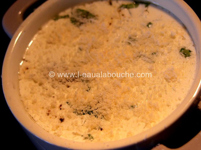 Oeufs en Cocotte Basilic Crème & Parmesan © Ana Luthi Tous droits réservés 