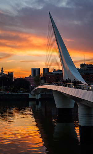 bridge sunset argentina puerto atardecer buenosaires madero puentedelamujer
