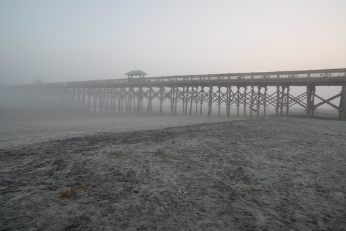 travel sunset usa beach zeiss pier haze nikon foggy southcarolina charleston follybeach atlanticocean distagon d610 follybeachfishingpier distagon2128zf