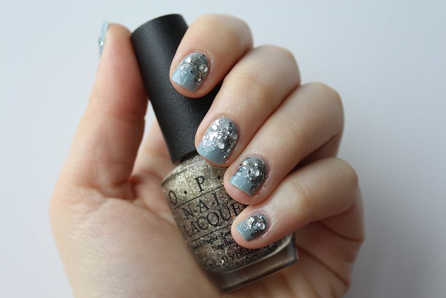 Gray & Glitter | Nails | #LivingAfterMidnite
