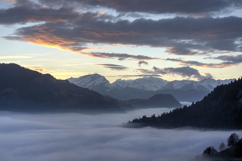 sunset mountains fog clouds switzerland day cloudy swissalps grisons fav200 prättigau seaoffog schuders