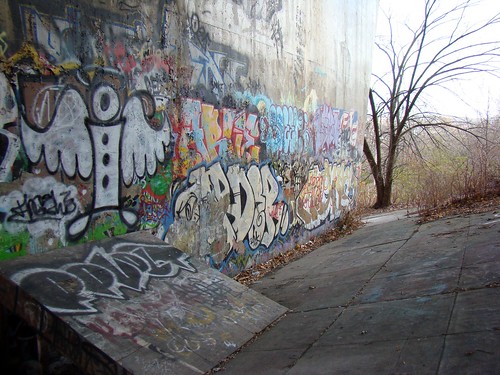 Bloomfield Bridge Graffiti - Nov. 23rd 2014