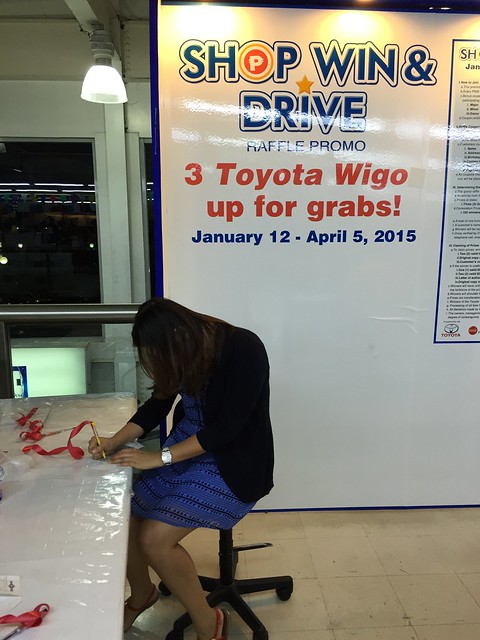 Raffle at Shopwise,  Win Toyota Wigo