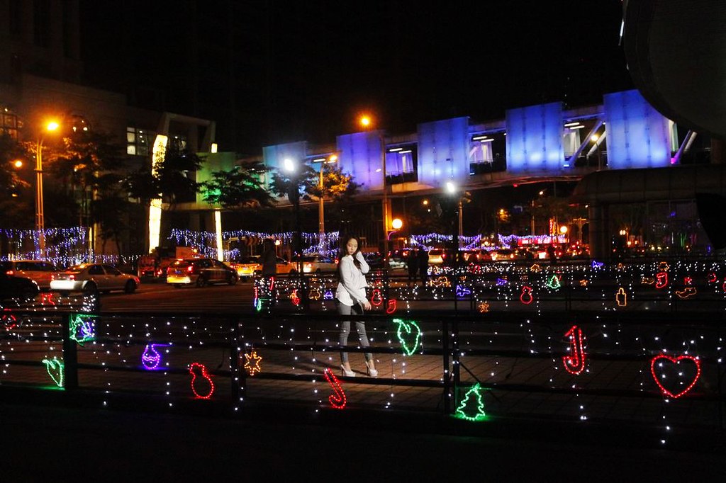 2014 12 05 新北市．板橋．Kattie Huang．聖誕節．夜拍