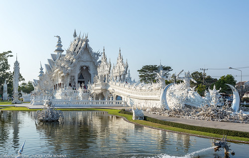 white canon landscape thailand temple daylight religion 70200 1740 chiangrai bhuddist 6d changwatchiangrai benbna tambonpaodonchai