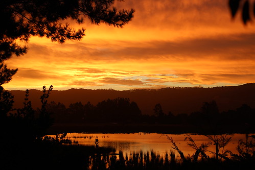 sunset sky sun lake water clouds lago vichuquen sunsetatardecervichuquenlagolake