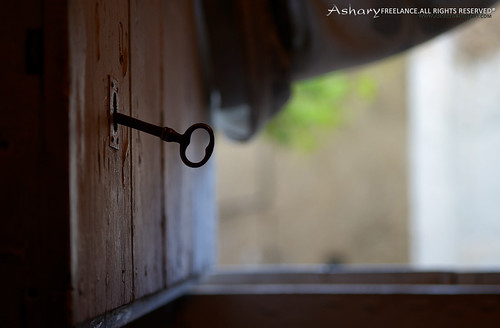 naturaleza verde atardecer casa puerta madera foto pueblo campo sales lidia calma detalles belleza llave fotografía portón aparicio ashary