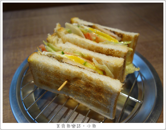 【新北三重】餓店碳烤吐司/早午餐/下午茶 @魚樂分享誌