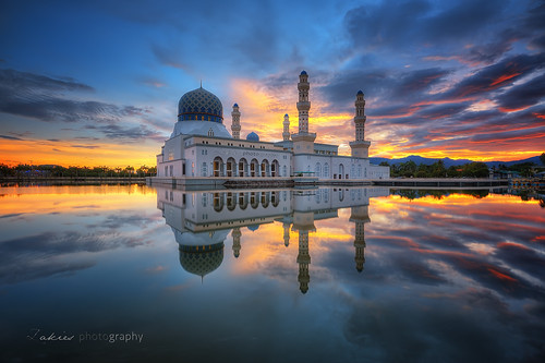 sunrise photography mosque malaysia borneo sabah kota kinabalu zakies