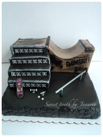 Skateboarding Cake by Janarie of Sweet Tooth