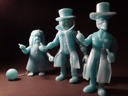 Hitchhiking Ghosts Trio