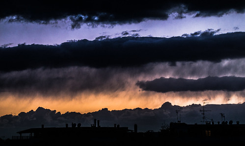 light sunset italy colors rain clouds shadows salento lecce stormyweather
