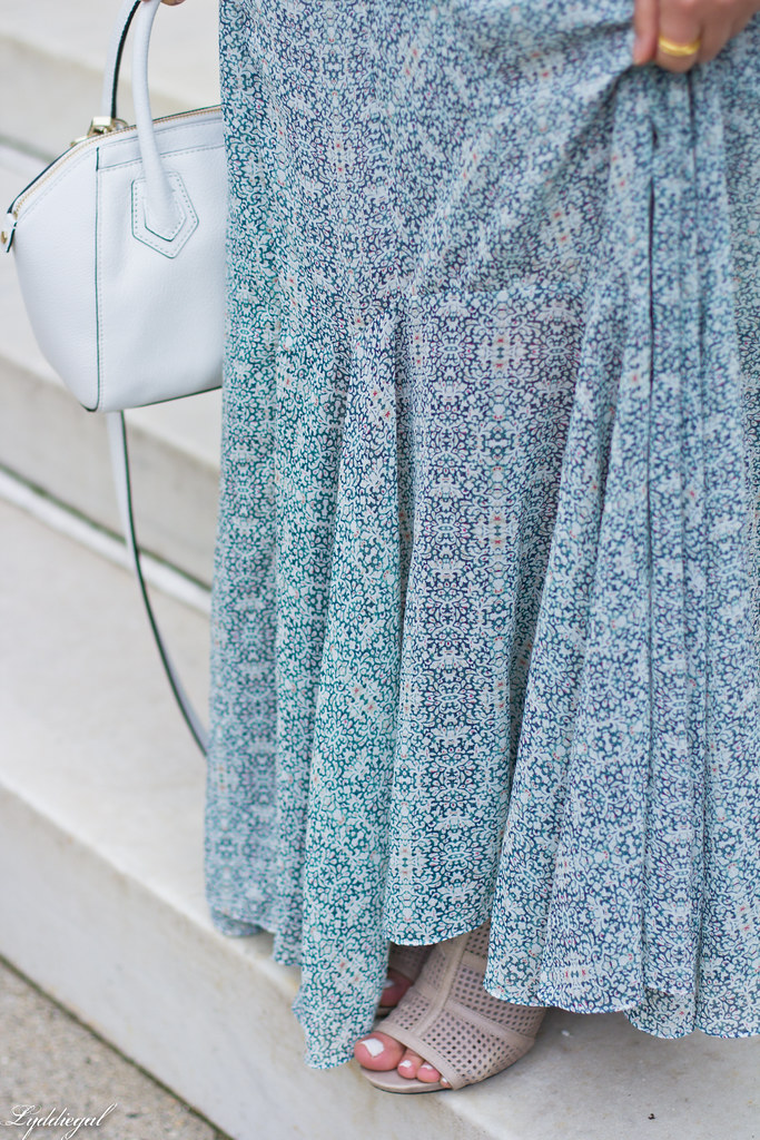 garden party maxi dress, white handbag-10.jpg