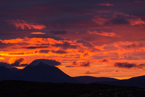 light sunset mountains skye clouds landscape evening scotland unitedkingdom cuillins westerross applecross glamaig culduie