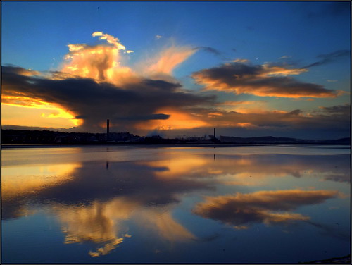 clouds sunrise reflections rivermersey