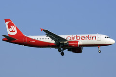 Air Berlin A320-214 D-ABFG BCN 03/07/2010
