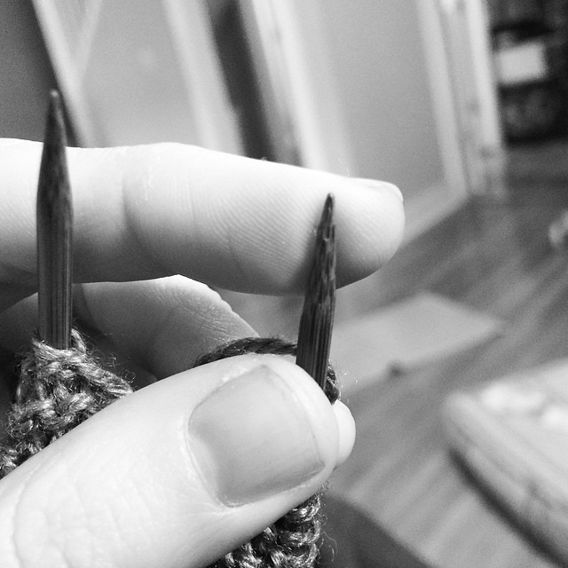 Not a fan of the way this Chiagoo needle is splintering and catching on every stitch :( Gotta find my other size 4 circs and switch.