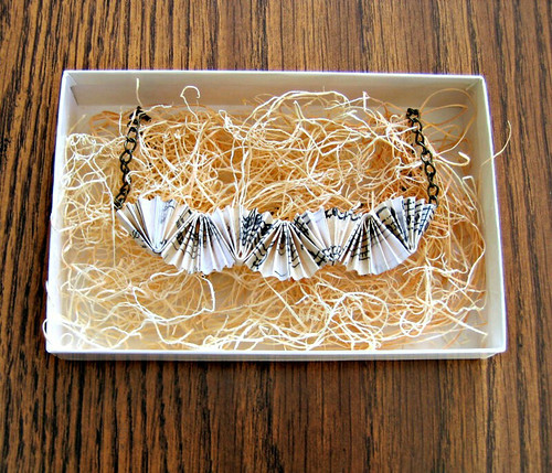 Folded Paper Necklace Tutorial