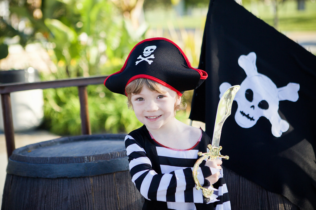 kids pirate costume