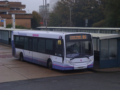 First Beeline 44561 on Route B5, Bracknell Bus Station