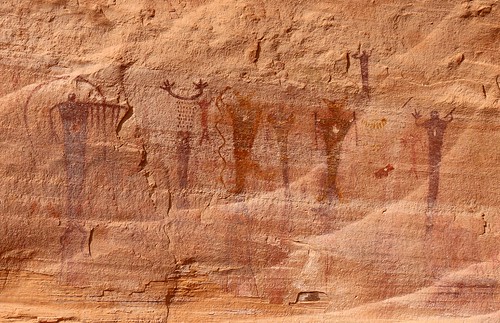 stone rural utah historic nativeamerican highdesert rockart pictograph emerycounty
